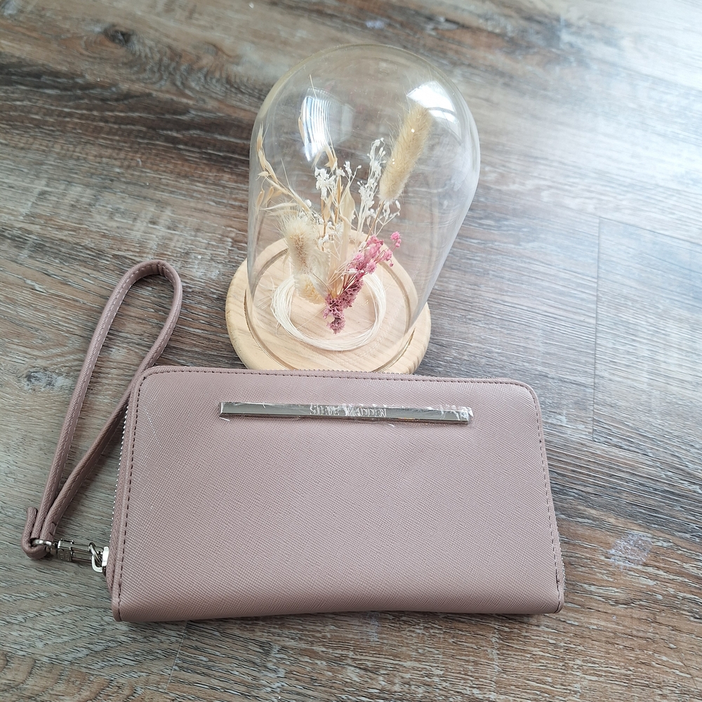 Steve Madden Wristlet Wallet